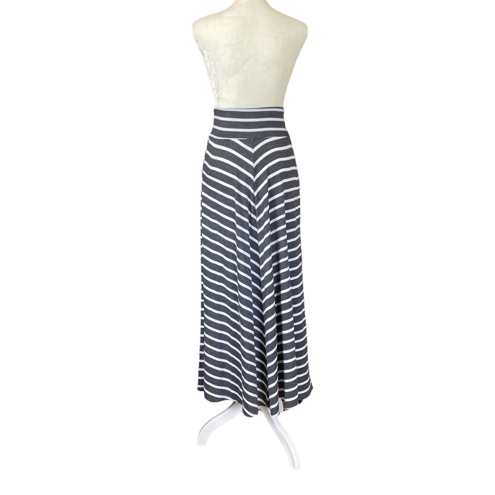 AB Studio gray and white stripe maxi skirt stretchy flowy women’s size small - Picture 4 of 9
